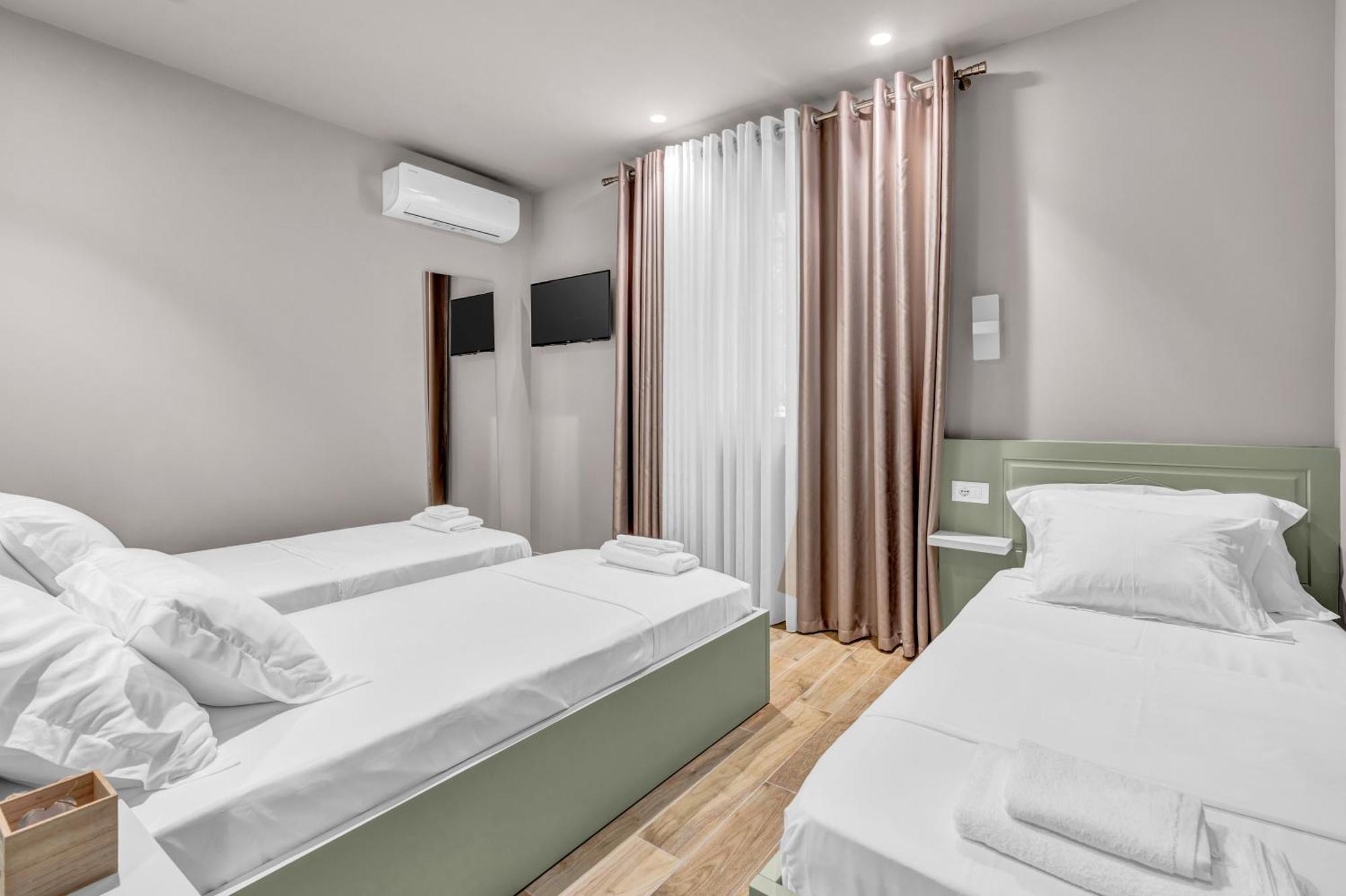 Villa Zoi A Stay To Remember I Located Inside The Castle Of Elbasan, On A Historic Roman Road Via Egnatia I Homemade Breakfast Luaran gambar
